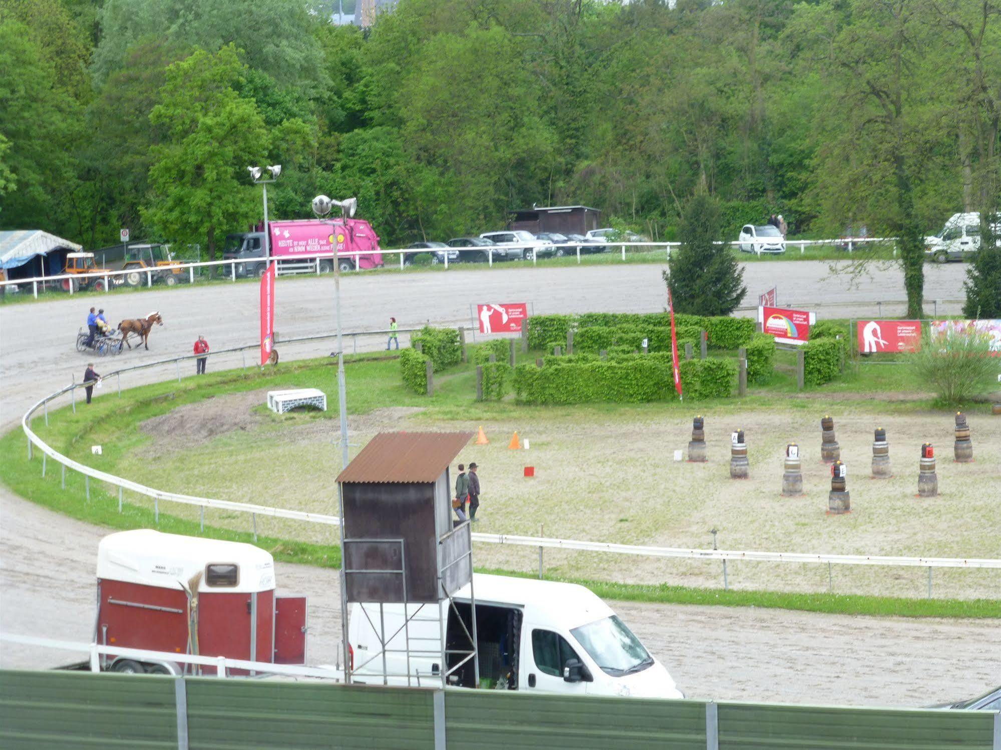 B&B Pappelweg - 2 Muttenz Zewnętrze zdjęcie
