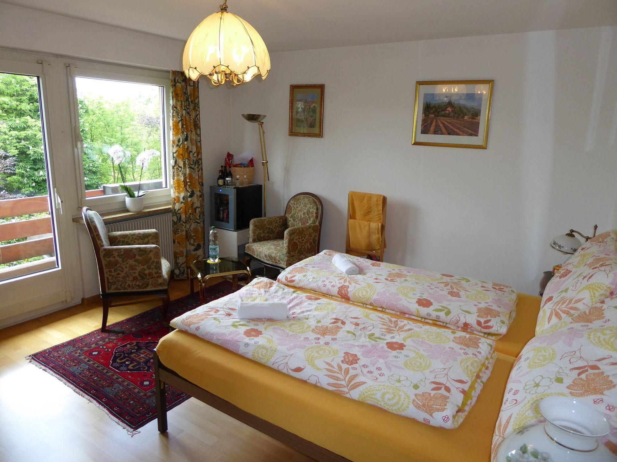 B&B Pappelweg - 2 Muttenz Zewnętrze zdjęcie