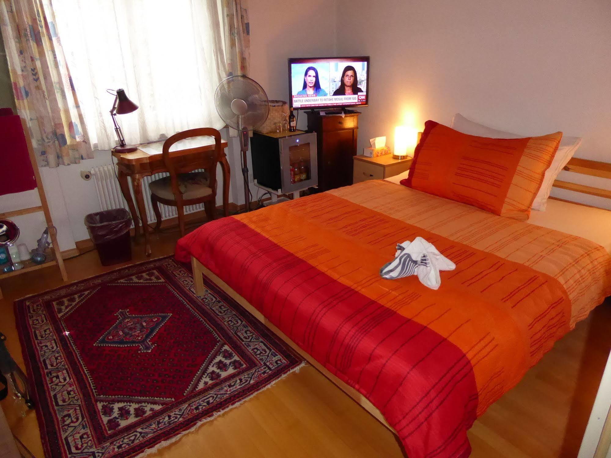 B&B Pappelweg - 2 Muttenz Zewnętrze zdjęcie